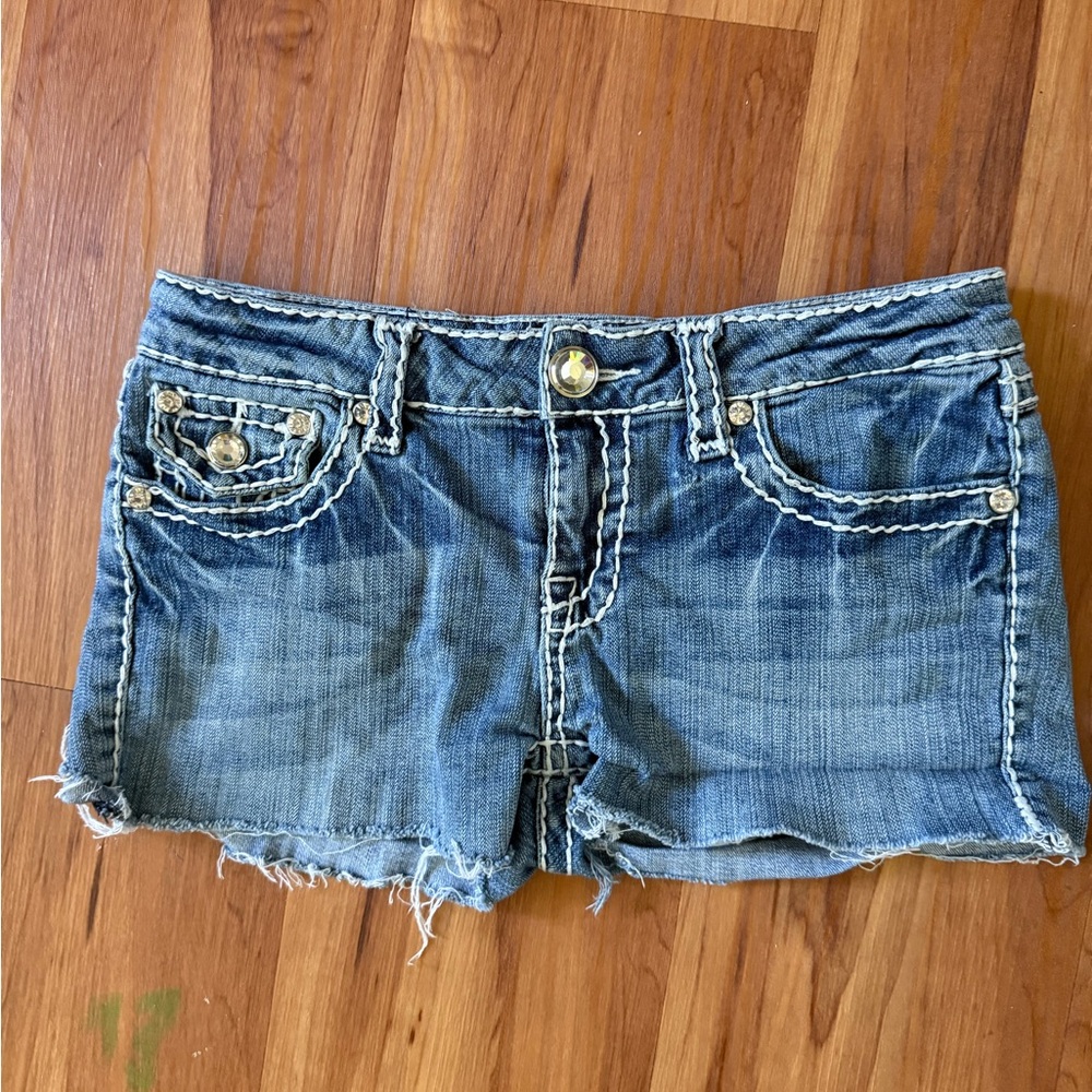 cut off shorts